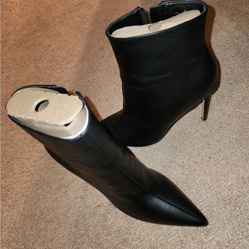 Nine West Black Heeled Boots